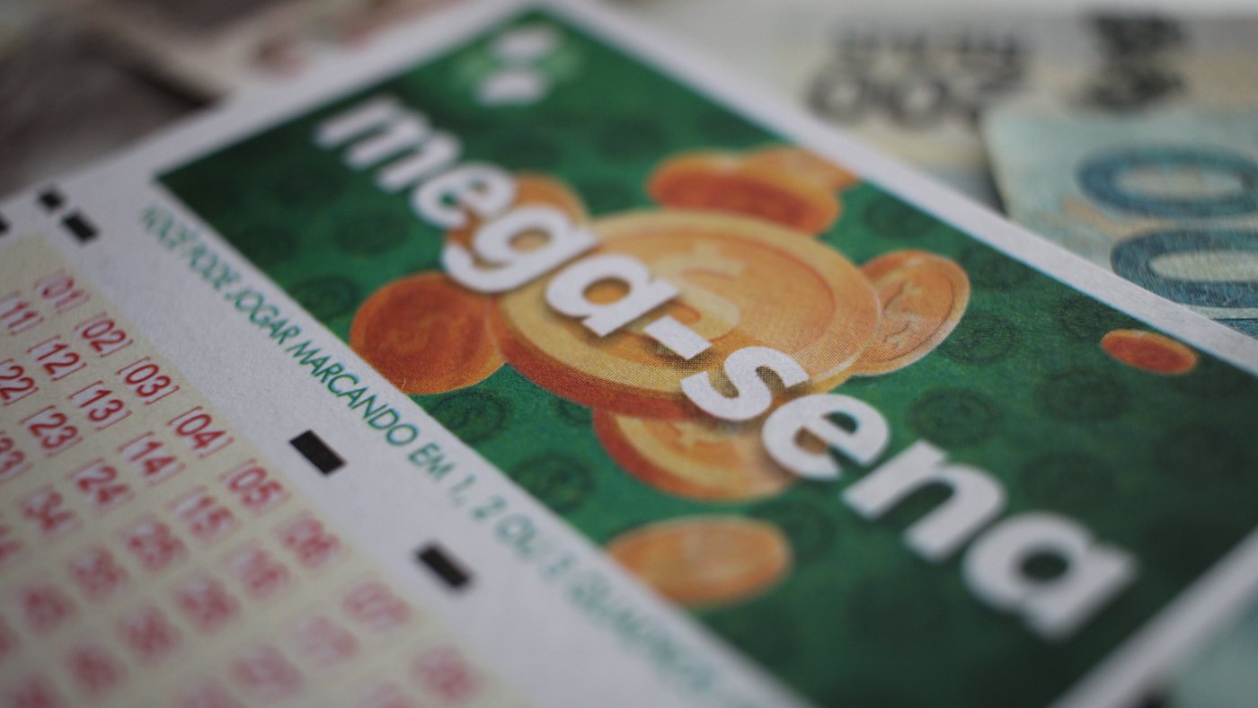 Por que um jogo de 16 dezenas na lotofacil custa tão caro - Como Jogar Nas  Loterias