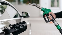 Gasolina vai subir em todo o Brasil nessa quinta; veja a estimativa por estado