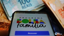 Auxílio de R$ 300 para mães do Bolsa Família pode sair em 2024