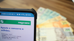 Mega-Sena 2749 sorteia R$ 21 milhões hoje; veja quanto rende