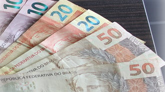 Salário Mínimo vai subir R$ 100 em 2025 - Divulgação